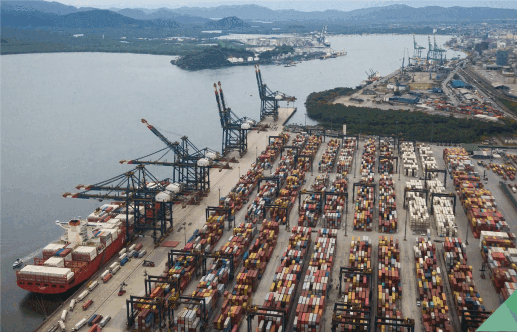 O Império dos Portos Privados